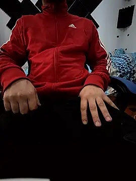 Snapshot of elitefoot chatting on January 2026 03:39:02 PM elitefoot online show from January 2026 03:39:02 PM