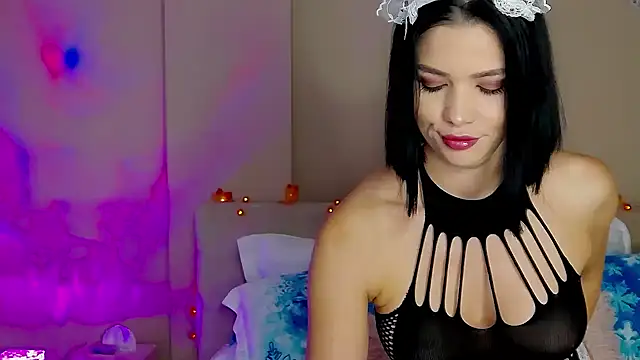 Emily Sheen online show from October 2025 05:11:02 AM