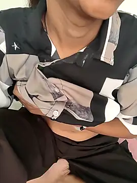 Anjana Lovely online show from September 2025 04:48:02 AM