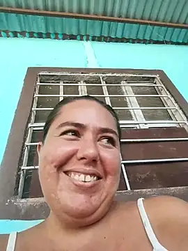 yyuly online show from October 2025 05:00:01 PM