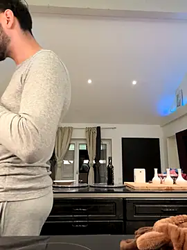 Gipsyboysteve online show from November 2025 04:41:02 PM