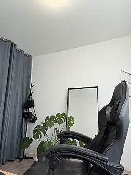 HATSUNE   online show from February 2026 11:14:02 AM