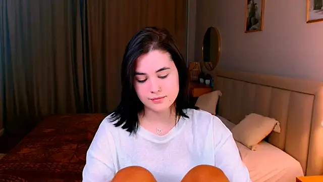 lil angel  online show from March 2026 02:17:01 AM