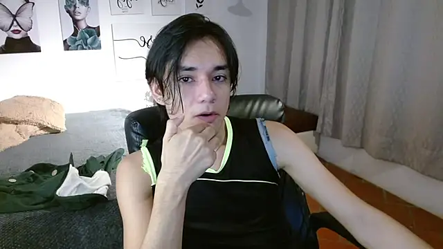 davoxer online show from September 2025 02:57:01 AM