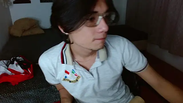 davoxer online show from October 2025 03:36:01 AM