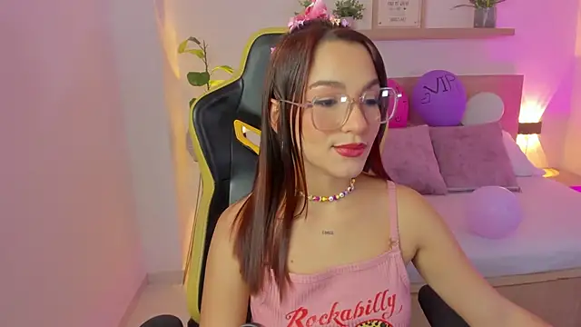 Snapshot of luma_sky_ chatting on January 2026 02:38:01 AM luma sky online show from January 2026 02:38:01 AM