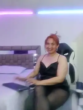 gabrielaponce11 online show from May 2026 02:17:01 AM
