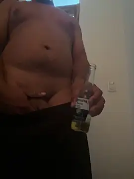 Snapshot of Juantorres4646 chatting on February 2026 03:54:01 AM Juantorres4646 online show from February 2026 03:54:01 AM