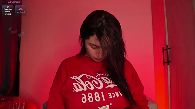 Snapshot of scarlett_Collinss chatting on November 2025 05:10:01 AM scarlett Collinss online show from November 2025 05:10:01 AM