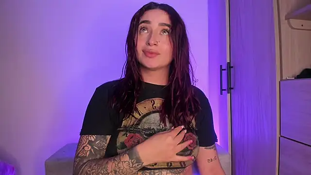 Snapshot of scarlett_Collinss chatting on February 2026 05:22:01 AM scarlett Collinss online show from February 2026 05:22:01 AM