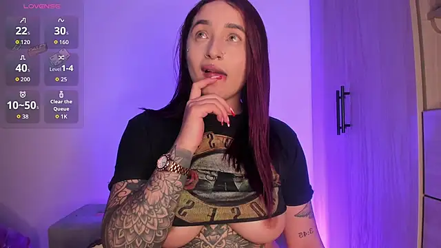 Snapshot of scarlett_Collinss chatting on February 2026 05:48:01 AM scarlett Collinss online show from February 2026 05:48:01 AM