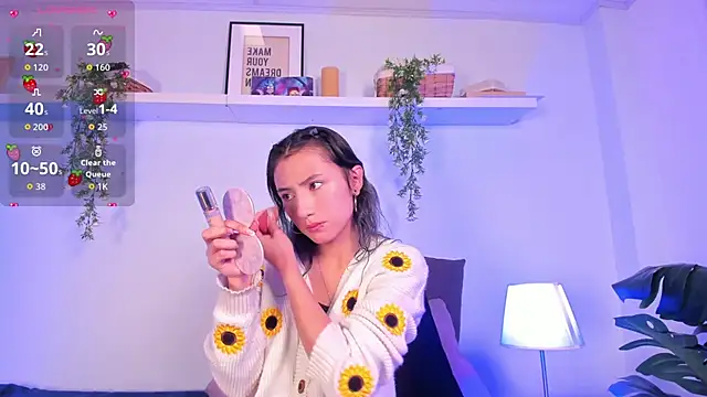 Vampgyal online show from October 2025 08:06:02 PM