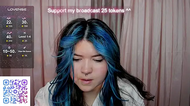 Alisa Monroe online show from October 2025 08:00:01 AM