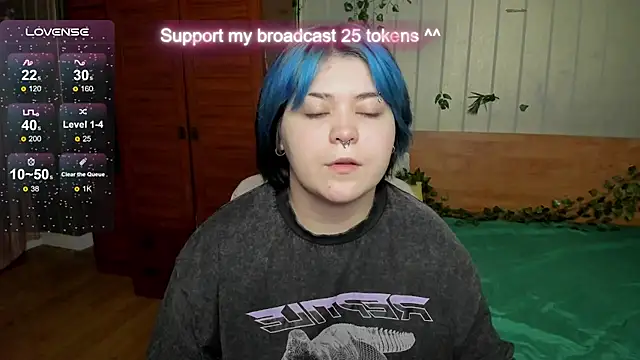 Alisa Monroe online show from October 2025 04:22:02 AM