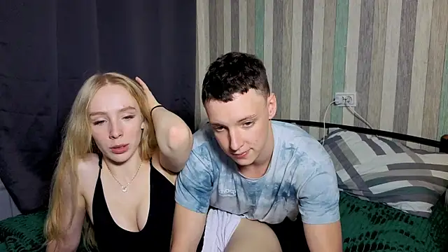 Emily0303 online show from September 2025 02:51:01 PM