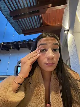 -juicy  online show from February 2026 11:09:02 PM