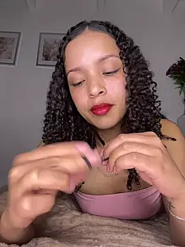 Yasmin777  online show from May 2026 03:44:01 AM
