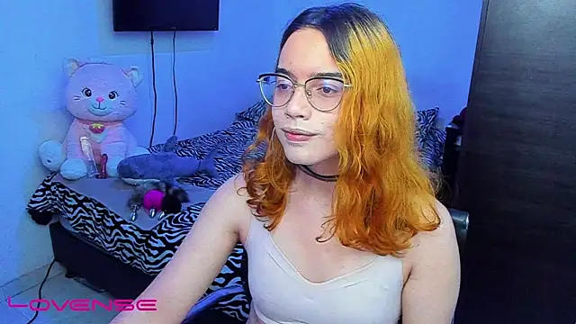 Snapshot of lillykittyy chatting on October 2025 12:08:02 AM lillykittyy online show from October 2025 12:08:02 AM