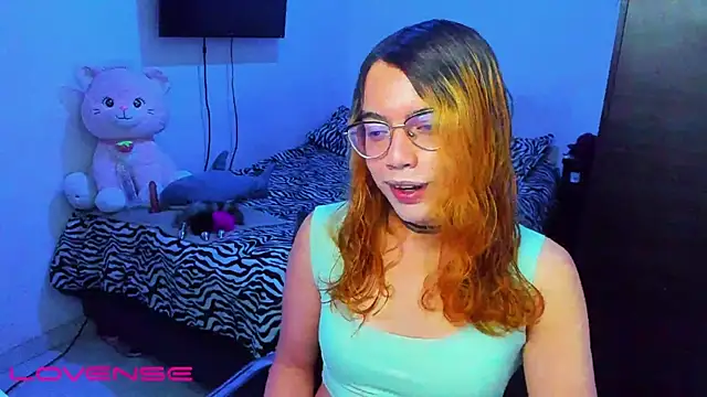 Snapshot of lillykittyy chatting on December 2025 10:05:01 PM lillykittyy online show from December 2025 10:05:01 PM