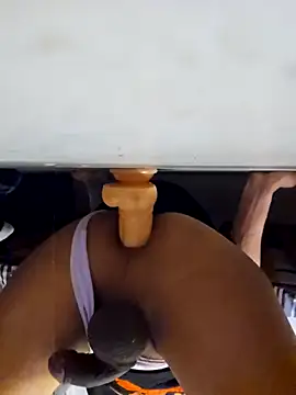 fameboy98 online show from March 2026 06:18:01 AM