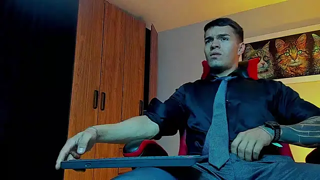 ALPHA DOMINUS  online show from September 2025 03:50:01 AM