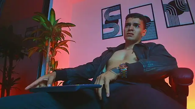 ALPHA DOMINUS  online show from April 2026 06:19:01 AM