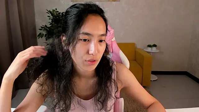 FlirtyAura online show from July 2026 03:35:02 AM