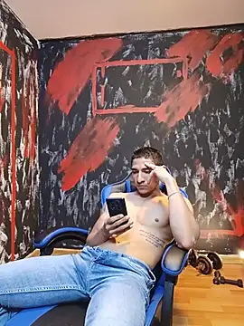 jhonny thes28 online show from May 2026 07:53:02 PM