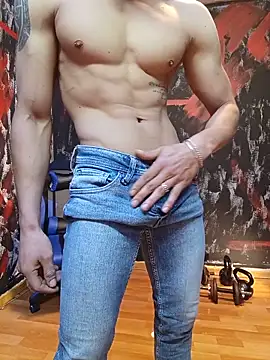 jhonny thes28 online show from May 2026 08:14:01 PM