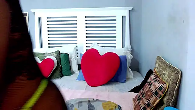 Snapshot of SativaHot96 chatting on January 2026 07:49:02 PM SativaHot96 online show from January 2026 07:49:02 PM