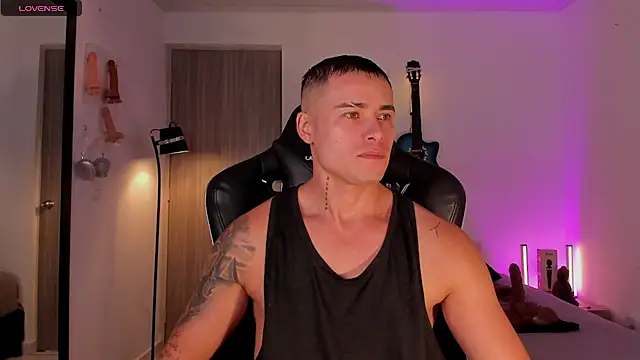 connorsmiith online show from July 2026 11:47:02 AM