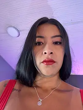 BellaFernandez   online show from April 2026 01:11:01 PM