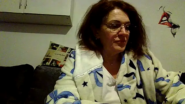 RubyyRosee online show from February 2026 06:09:01 AM