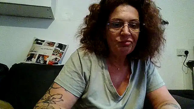RubyyRosee online show from May 2026 05:15:02 AM