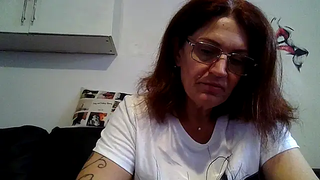 RubyyRosee online show from May 2026 05:37:01 AM