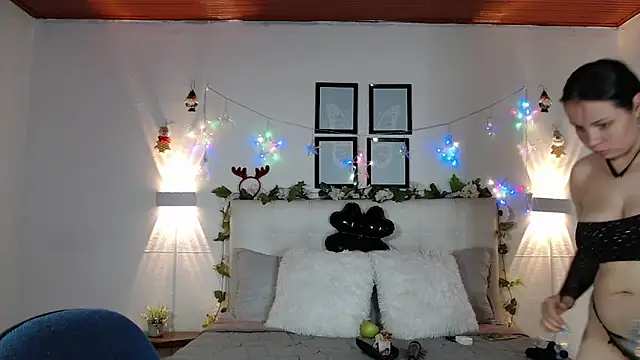 Megan 05  online show from January 2026 03:05:02 PM