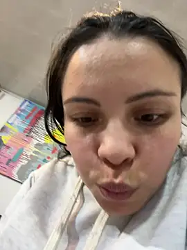 Megan 05  online show from May 2026 07:21:01 PM