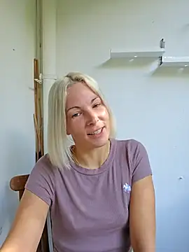 Snapshot of Sunny-Sin chatting on September 2025 10:36:01 AM Sunny-Sin online show from September 2025 10:36:01 AM