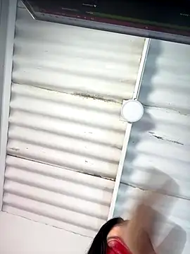 Angie lynn online show from November 2025 03:56:01 PM