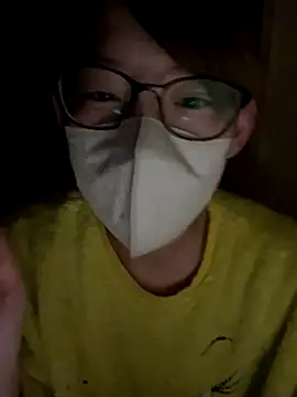 Snapshot of usako_2025 chatting on December 2025 12:10:01 PM usako 2025 online show from December 2025 12:10:01 PM