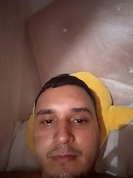 Hotguys111 online show from November 2025 08:38:01 AM