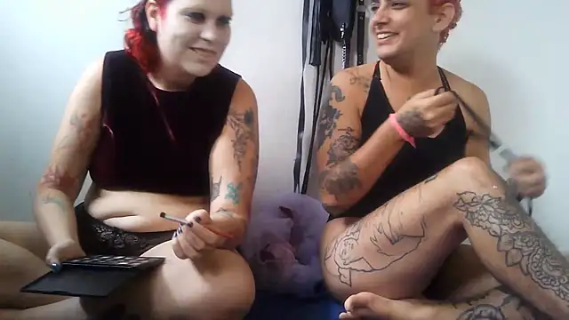 Snapshot of ttransviado chatting on October 2025 10:44:02 AM ttransviado online show from October 2025 10:44:02 AM