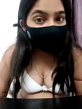 Snehabeauti online show from November 2025 05:12:02 PM