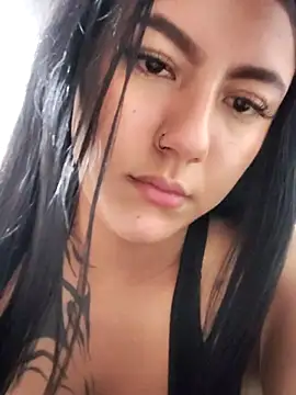 Megara 25 online show from December 2025 11:54:01 PM