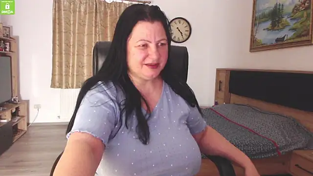 KendraSecrets online show from November 2025 01:26:02 PM