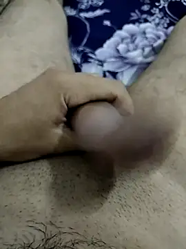 Snapshot of Zepe_12 chatting on October 2025 10:15:01 PM Zepe 12 online show from October 2025 10:15:01 PM