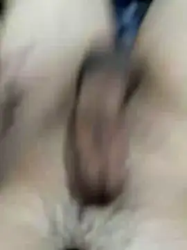 Snapshot of Zepe_12 chatting on November 2025 10:46:01 PM Zepe 12 online show from November 2025 10:46:01 PM