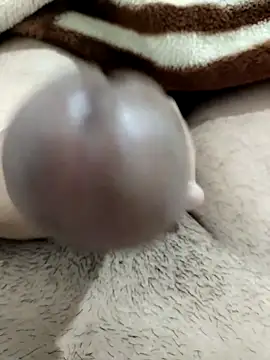 Snapshot of Zepe_12 chatting on December 2025 11:25:02 AM Zepe 12 online show from December 2025 11:25:02 AM