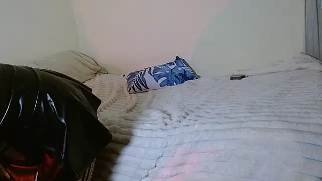 Snapshot of Rachel070 chatting on February 2026 09:14:02 PM Rachel070 online show from February 2026 09:14:02 PM