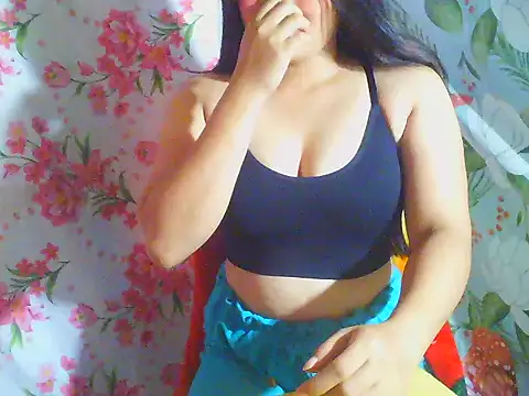 Katie Winslet online show from February 2026 11:54:01 PM